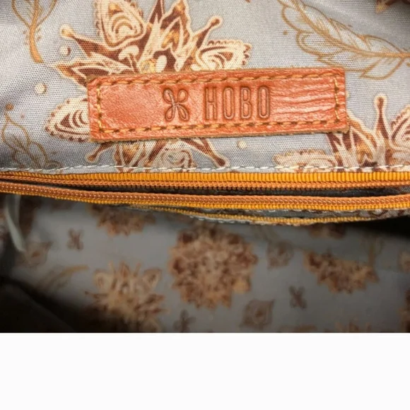 HOBO Charlie Merlot Leather Shoulder Bag - Picture 6 of 11